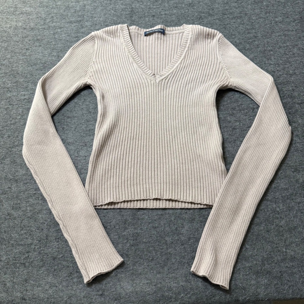 Brandy Melville Pink Ribbed V-Neck Cotton Knit Long Sleeve Sweater Made in Italy